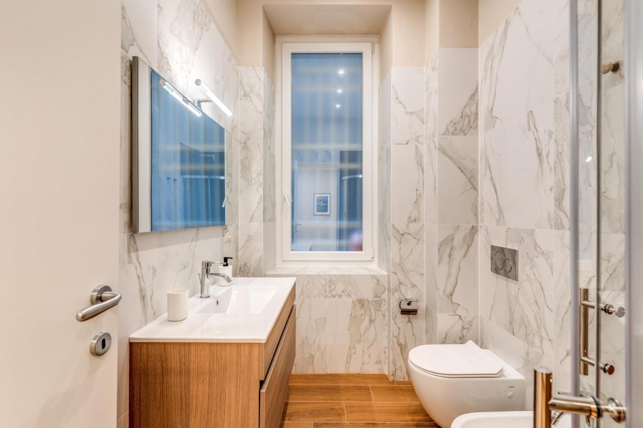 Апартаменти Downtown Srl - Croce Di Malta Royale Ла-Спеція Екстер'єр фото